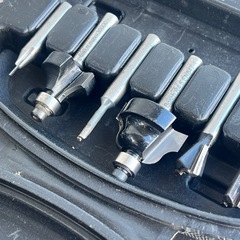 B235J◇ボッシュ パワートリマー◇ビット付◇木工DIY◇PMR500◇BOSCHの画像