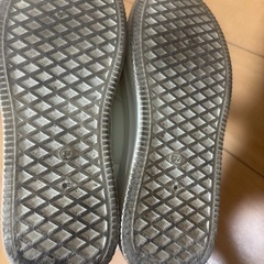 レディース　スニーカー　23〜23.5の画像