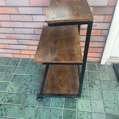 キャスター付きの3段式プリンター台の画像