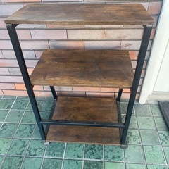 キャスター付きの3段式プリンター台の画像