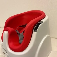 ingenuityベビーチェアの画像