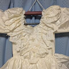 ウェディングドレスの画像