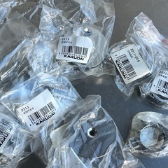 B236◇カクダイ◇水栓部品 まとめて◇パイプ 支持座金 止め金具 丸目皿アミ レバー水栓の画像