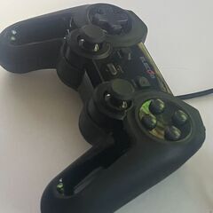 【早い者勝ち】ゲームパッド【連射機能付き】の画像