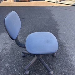 🪑オフィスチェア／0円・無料譲渡／状態難あり（現状渡し）オフィスチェアの画像
