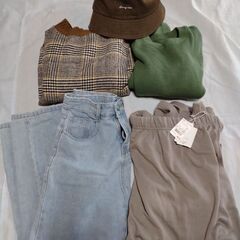 【9点セット】レディース　帽子　ジーンズ　トップスなどの画像