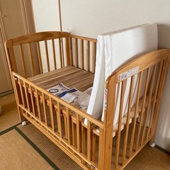 カトージ ベビーベッド レギュラーサイズの画像