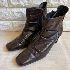 CLASS BONETT  クラスボネット　 ショートブーツ　 サイドジップ　 ブラウン　焦茶色の画像