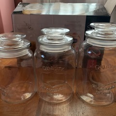 QUALITY GLASSWARE ガラスキャニスター 3個セットの画像