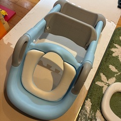 折りたたみ補助便座の画像