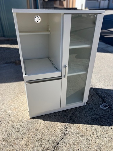 収納家具　キッチンラック　食器棚