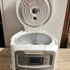 【お譲り確定】炊飯器 TIGER タイガー 中古 3合 ホワイトの画像