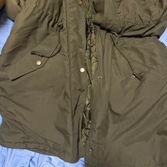 上着　丈長め　ジャンバー　ファー付き　の画像