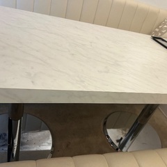 長テーブルの画像