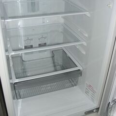 ★8184★（★1台限り★ジモティー特典★引き出しタイプの冷凍室に霜が付かない）三菱電機　2ドア冷蔵庫１４６L　２０２１年製　MR-P15EF-KW　48cm幅　白　霜取り　　高く買取るゾウ八幡東店の画像