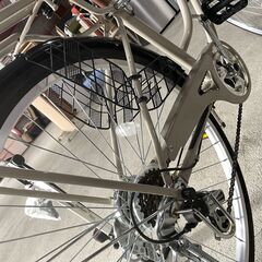 【現状品】Curious 6段変速自転車 26インチ ベージュ エアーポンプ付き 引取歓迎 配送OKの画像