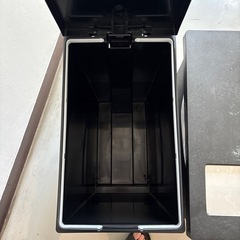 45L ゴミ箱 2つの画像