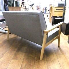 2人掛けソファ 幅120×奥63×高70 布製 ソファー ファブリック 長椅子 ２P グレー 木目 札幌市厚別区 厚別店の画像