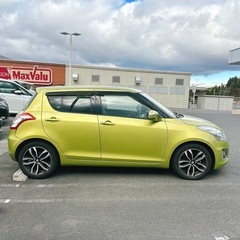 スタッドレス付！可愛いフォルムと色！今すぐ乗れるSwiftの画像