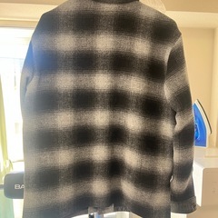 ユニクロジャケットの画像