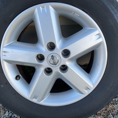 日産純正アルミホイール+タイヤ
の画像