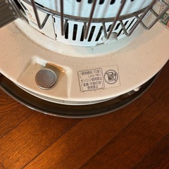 円形石油ストーブの画像