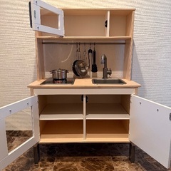IKEA おままごとキッチンの画像