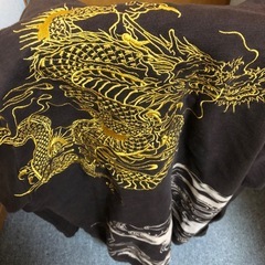 龍の刺繍入りパーカー🤗🤗🤗の画像