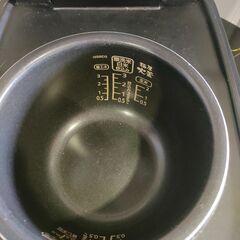 【ジャングル和泉大型良品館】　炊飯器　アイリスオーヤマ　RC-IE30ーB　3合炊き　2020年製　【R479】（の画像