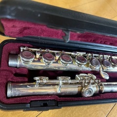 AMAHA ヤマハ　フルート　YFL-221SII ハードケース付きの画像