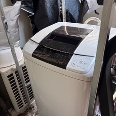 洗濯機とラックのセットの画像