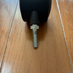 スチールラック　サポート柵付きの画像