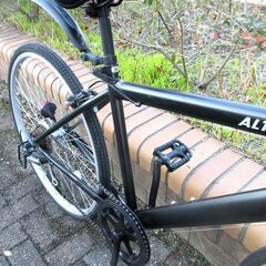 中古自転車 ALTAGE クロスバイク 自転車 実用 6段変速 26インチ ブラック 通勤 通学 近所のお出掛けなどにの画像