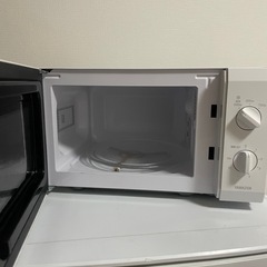 電子レンジ！中も外もキレイです！の画像