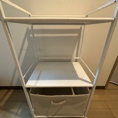 収納ラックの画像