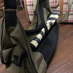 小型犬用　キャリーバッグ・スリングバッグ　ハーネス　うんち取機　4点セットの画像