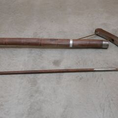≪zyt2650ジ≫ 自在鉤 竹材 現状品 筒の長さ約154cm 鉤の長さ約152cm 古民家/古民具/古道具/囲炉裏/火鉢/中古家具/リユースストレージ仙台 071207-08の画像