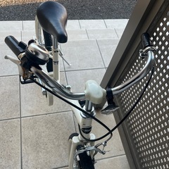 子供用自転車　16インチ　クリーム色　美品の画像