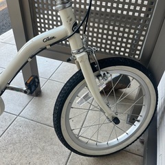 子供用自転車　16インチ　クリーム色　美品の画像