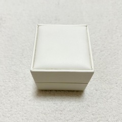 4℃ジュエリーケース　指輪・ネックレス収納可能の画像