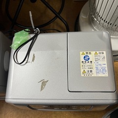 ★激安 CORONA 2018年製 石油ファンヒーターの画像