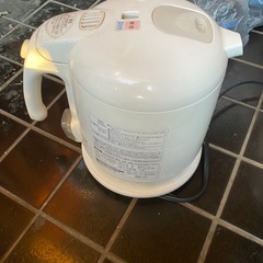 無料)電気ケトル　差し上げますの画像