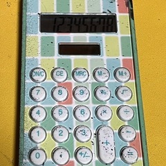 8ケタSHARP電卓①　百均電卓2個付きの画像