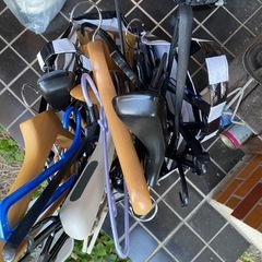 無料　ハンガーたくさん差し上げますの画像