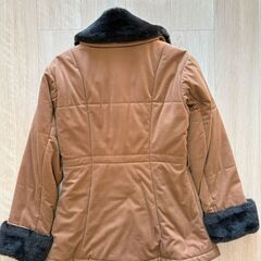 ◆300円◆レディース ファー付きコート◆茶色◆ファーは取り外し可能◆ベルトなし◆Mサイズ◆中古◆の画像