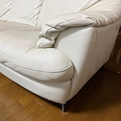 3人用本革ソファ　12/21までの画像
