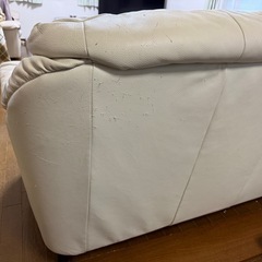 3人用本革ソファ　12/21までの画像