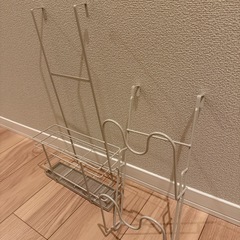 スリコキッチン引っ掛け扉裏ラック収納の画像