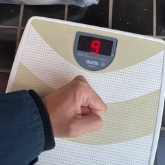 無料　タニタの体重計差し上げますの画像