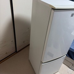 冷蔵庫シャープSJ-17E7の画像